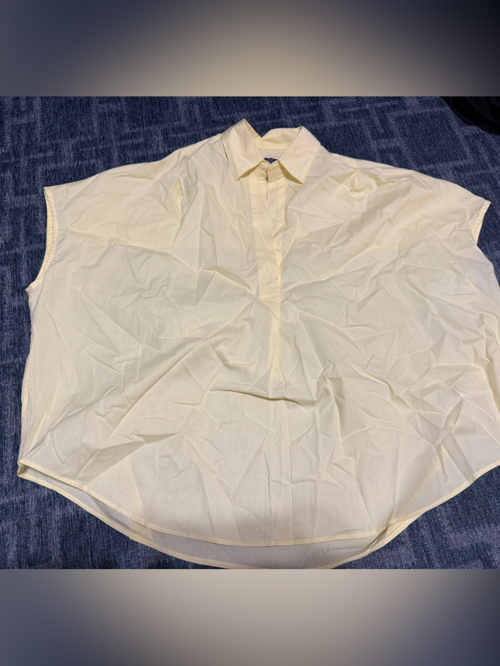 French Connection yellow Short Sleeve Button Front Blouse